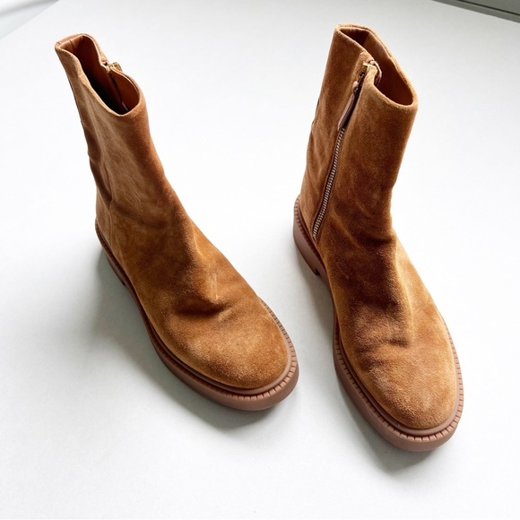 Vince Kady Low Suede Leather Boots Booties Chelsea Zip Up size 7 - Picture 3 of 9